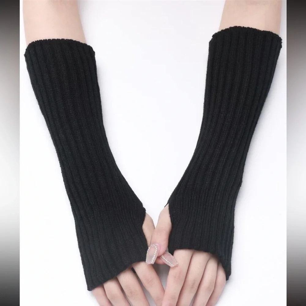 ❌Not For Sale❌ BLACK Fingerless Gloves Arm Warmers with Thumb Holes BRAND NEW - Picture 1 of 4